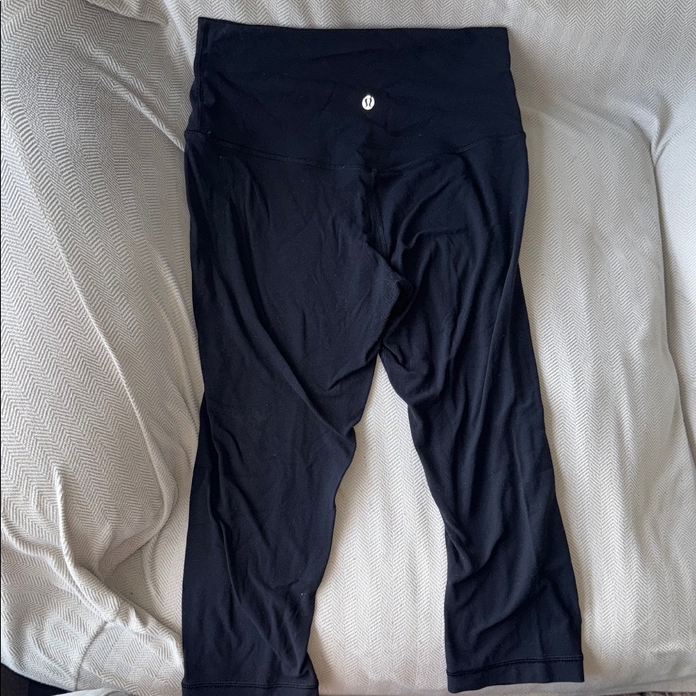 lululemon cropped Align Black Leggings